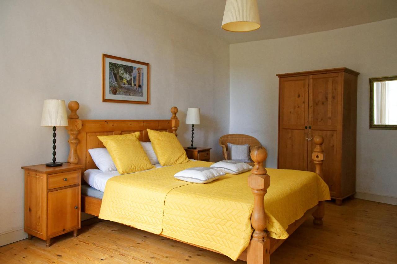 Maison Rives - Village Du Livre De Montolieu Екстер'єр фото