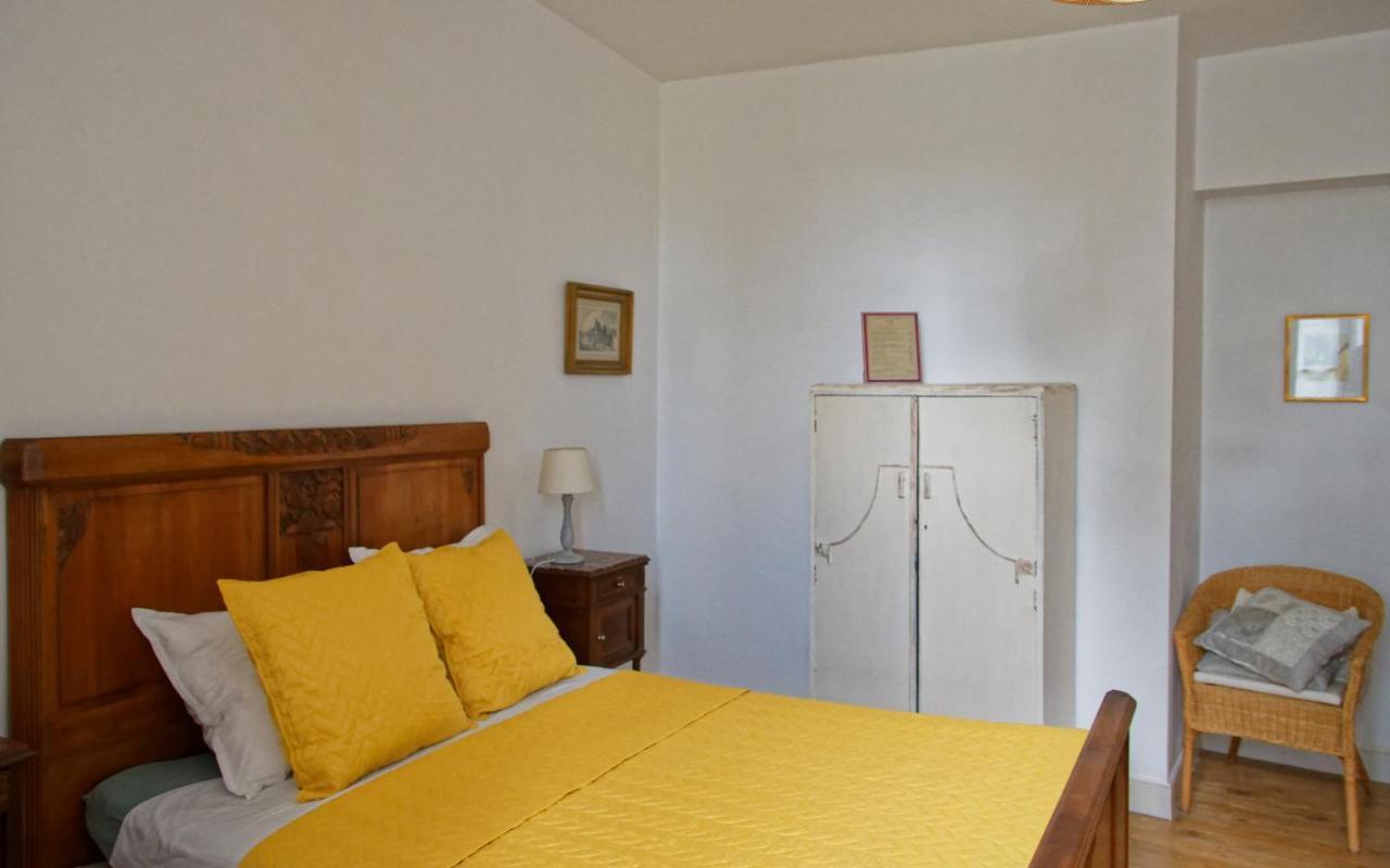 Maison Rives - Village Du Livre De Montolieu Екстер'єр фото
