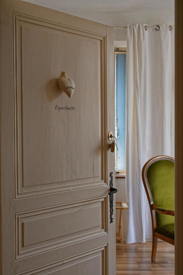 Maison Rives - Village Du Livre De Montolieu Екстер'єр фото