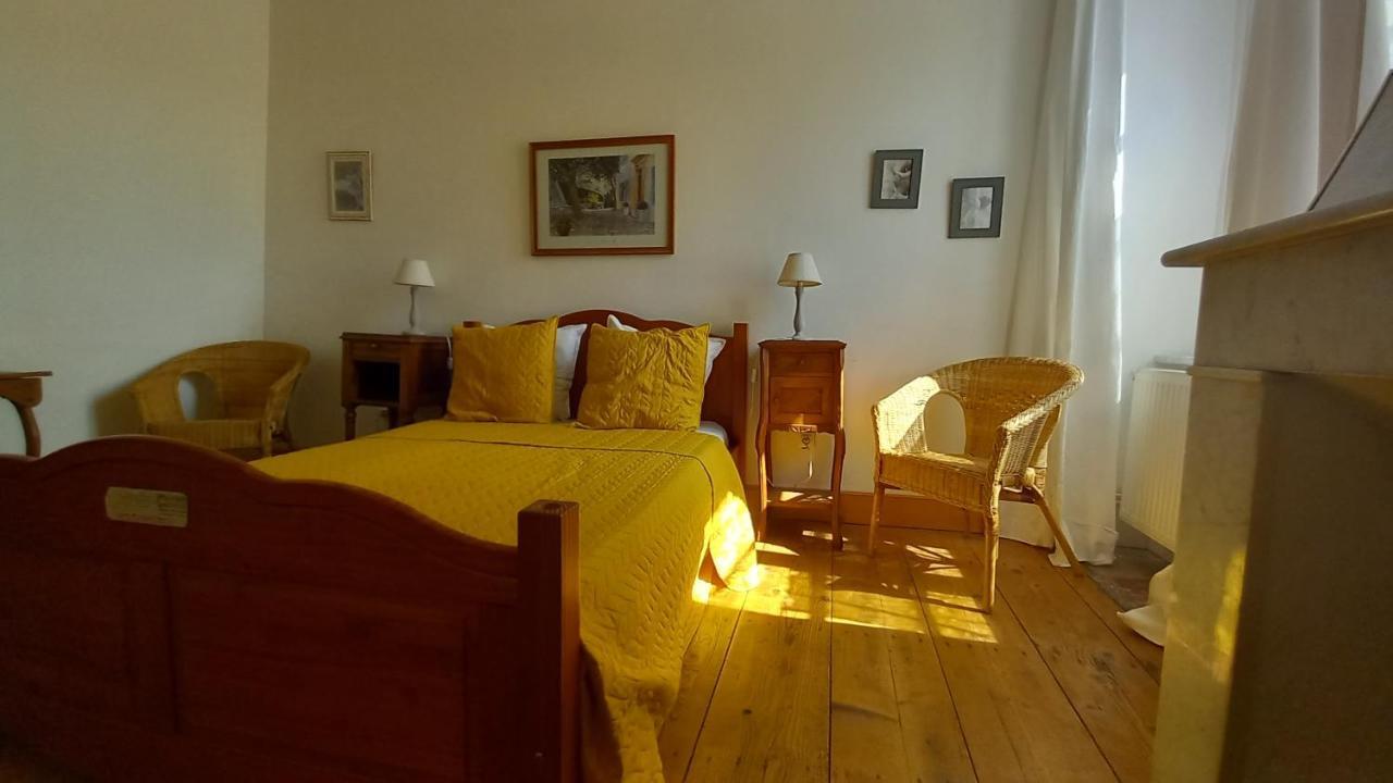 Maison Rives - Village Du Livre De Montolieu Екстер'єр фото